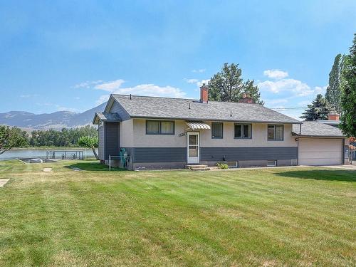 1975 Westsyde Rd, Kamloops, BC - Outdoor