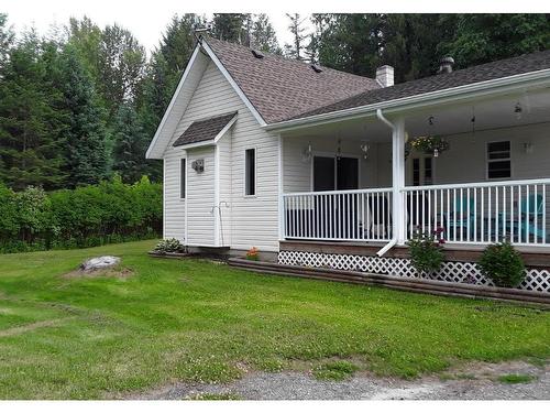 106E N. Thompson Highway E, Clearwater, BC - Outdoor With Deck Patio Veranda