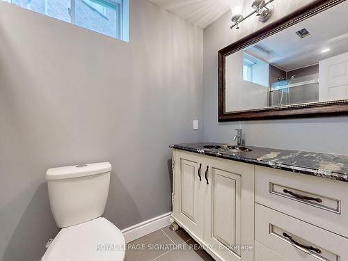 9 Shetland Dr, Georgina, ON - Indoor Photo Showing Bathroom