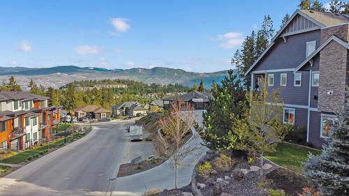 2410 Mountains Hollow Lane, West Kelowna, BC - Outdoor