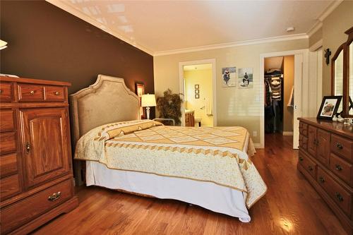 143-3788 Bird Place, Kelowna, BC - Indoor Photo Showing Bedroom