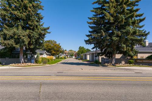 3-1020 Lanfranco Road, Kelowna, BC - Outdoor