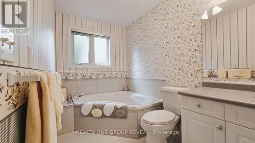 45 Elmdale Drive, Prince Edward County (Wellington), ON - Indoor Photo Showing Bathroom