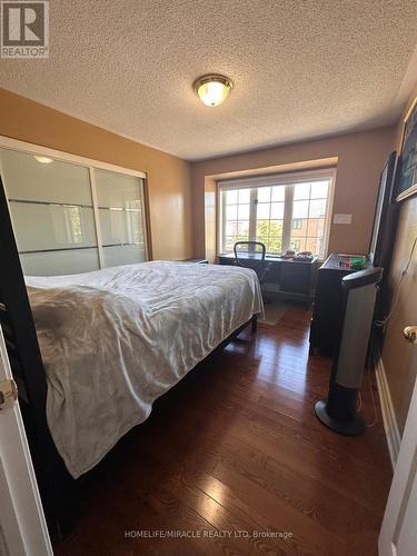 20 Latania Boulevard, Brampton, ON - Indoor Photo Showing Bedroom