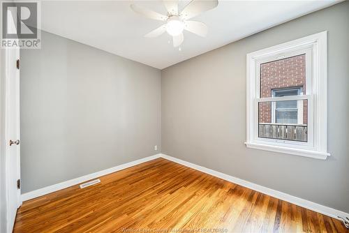 1069 Parkview, Windsor, ON - Indoor Photo Showing Other Room