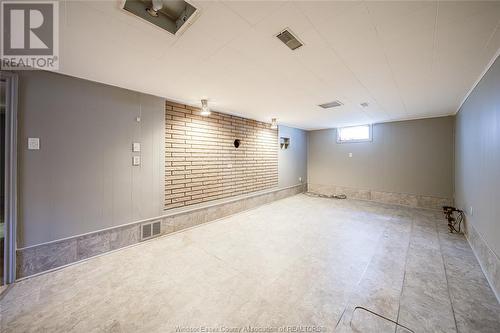 1069 Parkview, Windsor, ON - Indoor Photo Showing Basement