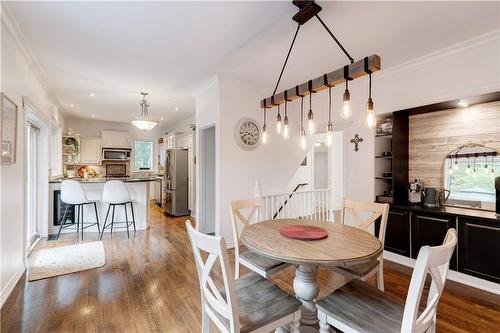 1227 Lockhart Road, Burlington, ON - Indoor Photo Showing Dining Room