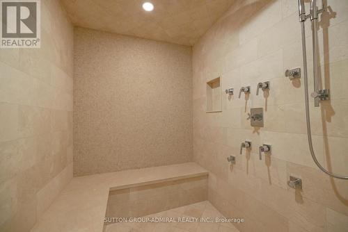 16 Flatbush Avenue, Vaughan, ON - Indoor Photo Showing Bathroom