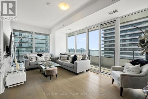 3815 - 30 Shore Breeze Drive, Toronto (Mimico), ON - Indoor Photo Showing Living Room