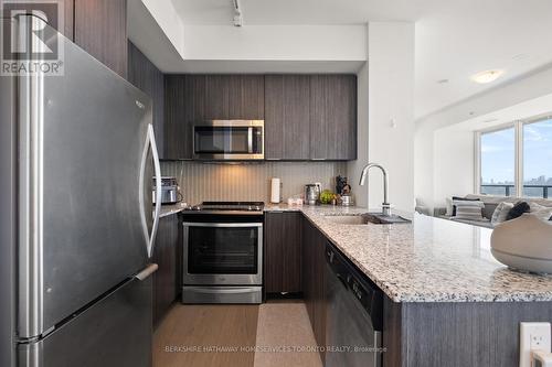 3815 - 30 Shore Breeze Drive, Toronto (Mimico), ON - Indoor Photo Showing Kitchen With Stainless Steel Kitchen With Upgraded Kitchen