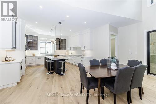 94 Millpond Road, Niagara-On-The-Lake, ON - Indoor Photo Showing Dining Room