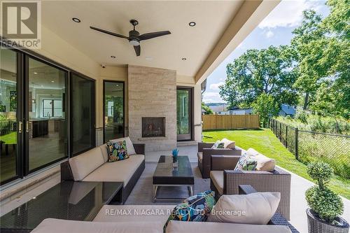 94 Millpond Road, Niagara-On-The-Lake, ON - Outdoor With Deck Patio Veranda With Exterior