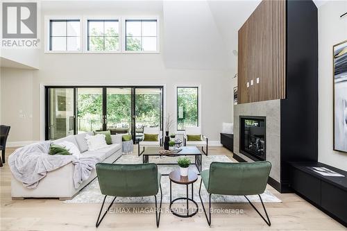 94 Millpond Road, Niagara-On-The-Lake, ON - Indoor Photo Showing Living Room With Fireplace