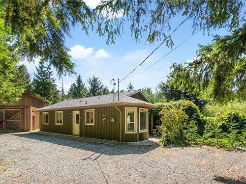 1735 Nahmint Rd, Qualicum Beach, BC 