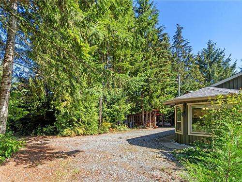 1735 Nahmint Rd, Qualicum Beach, BC 