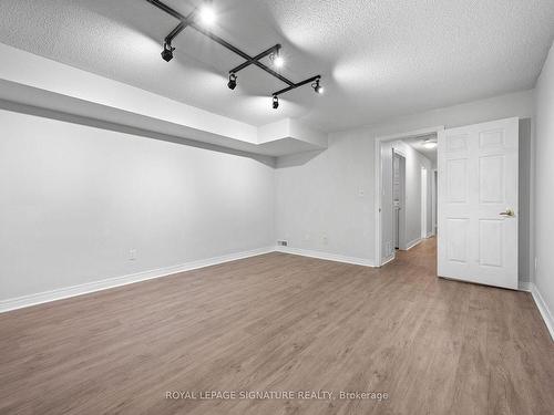 860 Saint Clarens Ave, Toronto, ON - Indoor Photo Showing Garage