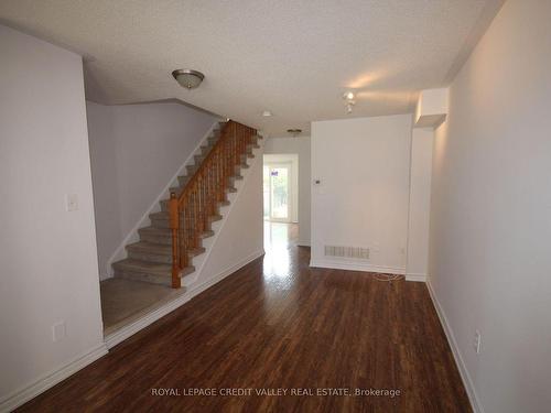 544 Thelma St, Burlington, ON - Indoor Photo Showing Other Room