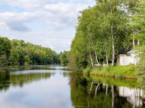 Vue sur l'eau - 143 Petit Lac Du Castor, Hérouxville, QC - Outdoor With Body Of Water With View