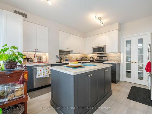 2808-25 Kingsbridge Garden Circ, Mississauga, ON - Indoor Photo Showing Kitchen