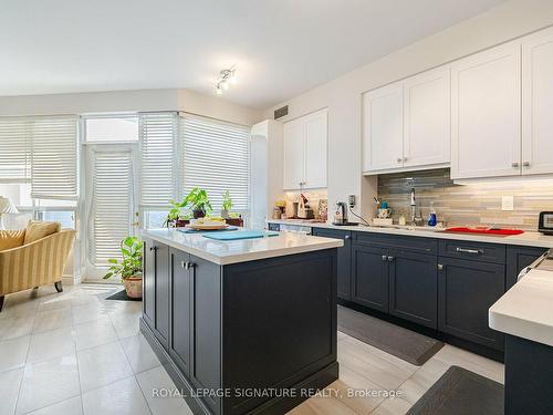 2808-25 Kingsbridge Garden Circ, Mississauga, ON - Indoor Photo Showing Kitchen