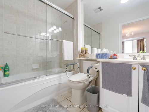 2808-25 Kingsbridge Garden Circ, Mississauga, ON - Indoor Photo Showing Bathroom