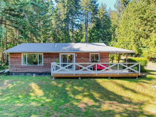 163 Easthom Rd, Gabriola Island, BC 