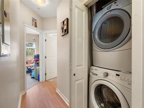 205-2220 Sooke Rd, Colwood, BC - Indoor Photo Showing Laundry Room