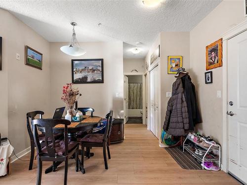 205-2220 Sooke Rd, Colwood, BC - Indoor Photo Showing Dining Room