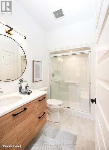 17 Mcintosh Avenue, Chatham-Kent, ON - Indoor Photo Showing Bathroom