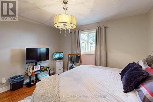 1132 Glenbourne Drive, Oshawa (Pinecrest), ON - Indoor Photo Showing Bedroom