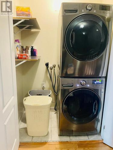 87 Miramar Drive, Markham (Greensborough), ON - Indoor Photo Showing Laundry Room