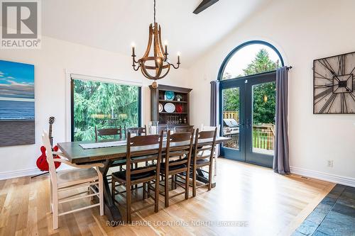 20 Trails End, Collingwood, ON - Indoor Photo Showing Dining Room