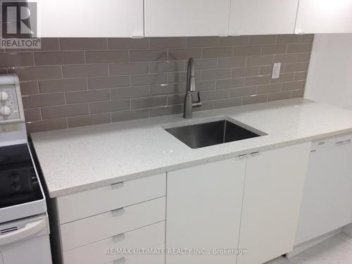 1652 Dufferin Street, Toronto (Corso Italia-Davenport), ON - Indoor Photo Showing Kitchen