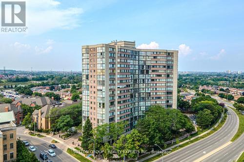 907 - 4235 Sherwoodtowne Boulevard, Mississauga (City Centre), ON - Outdoor