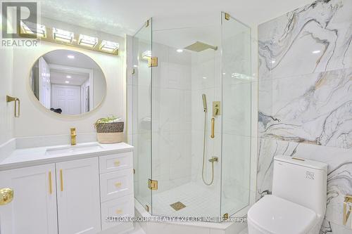 907 - 4235 Sherwoodtowne Boulevard, Mississauga, ON - Indoor Photo Showing Bathroom