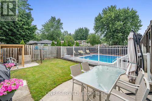 29 Farmington Drive, Brampton, ON - Outdoor