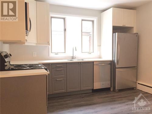 35 Noel Street Unit#2, Ottawa, ON - Indoor Photo Showing Kitchen With Double Sink