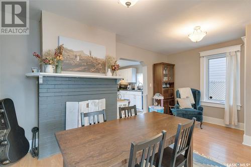 316 H Avenue S, Saskatoon, SK - Indoor Photo Showing Dining Room