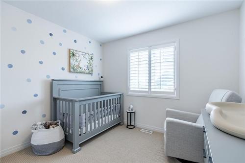 28 Columbus Gate, Stoney Creek, ON - Indoor Photo Showing Bedroom