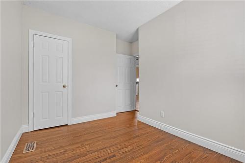 245 Cedardale Avenue, Hamilton, ON - Indoor Photo Showing Other Room