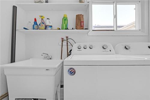 245 Cedardale Avenue, Hamilton, ON - Indoor Photo Showing Laundry Room