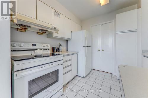 508 - 400 Mclevin Avenue, Toronto (Malvern), ON - Indoor Photo Showing Kitchen