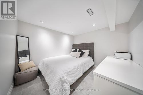 190 Riverbank Drive, Georgina (Pefferlaw), ON - Indoor Photo Showing Bedroom