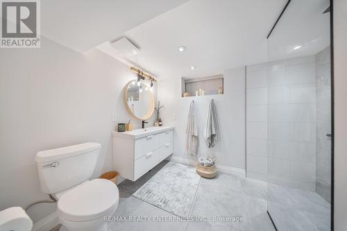 190 Riverbank Drive, Georgina (Pefferlaw), ON - Indoor Photo Showing Bathroom