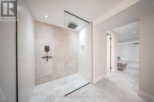 190 Riverbank Drive, Georgina (Pefferlaw), ON - Indoor Photo Showing Bathroom