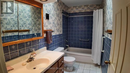 190 Elm Street, Brock (Beaverton), ON - Indoor Photo Showing Bathroom