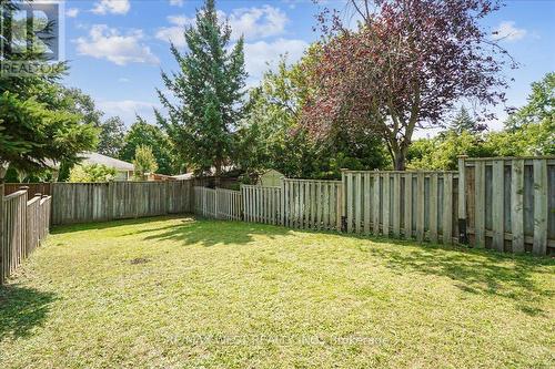 43 Bates Court, Barrie (Painswick North), ON - Outdoor With Backyard