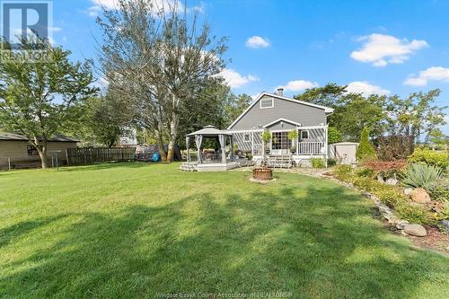 8950 Broderick Road, Lasalle, ON - Outdoor With Deck Patio Veranda