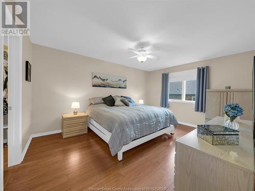 820 Green Valley Drive, Tecumseh, ON - Indoor Photo Showing Bedroom