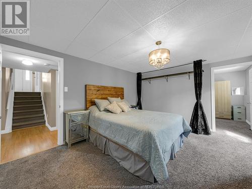 820 Green Valley Drive, Tecumseh, ON - Indoor Photo Showing Bedroom